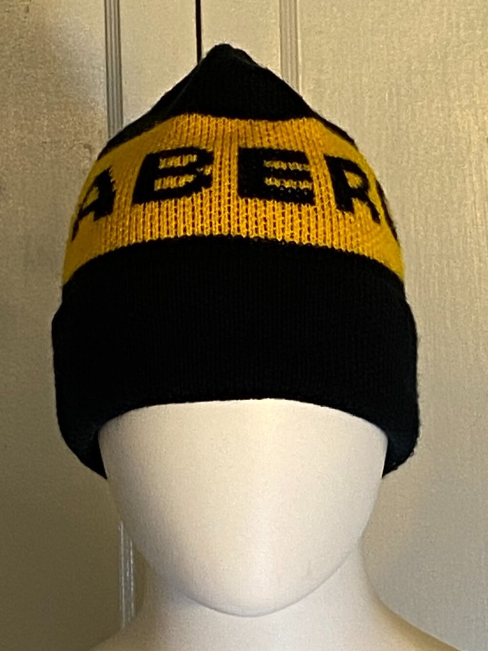 Vintage Y2K ABERCROMBIE FITCH Skull Cap Beanie Knit Hat Unisex One Size Fits All